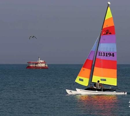 کاتاماران بادبانی مارینا کاسپین